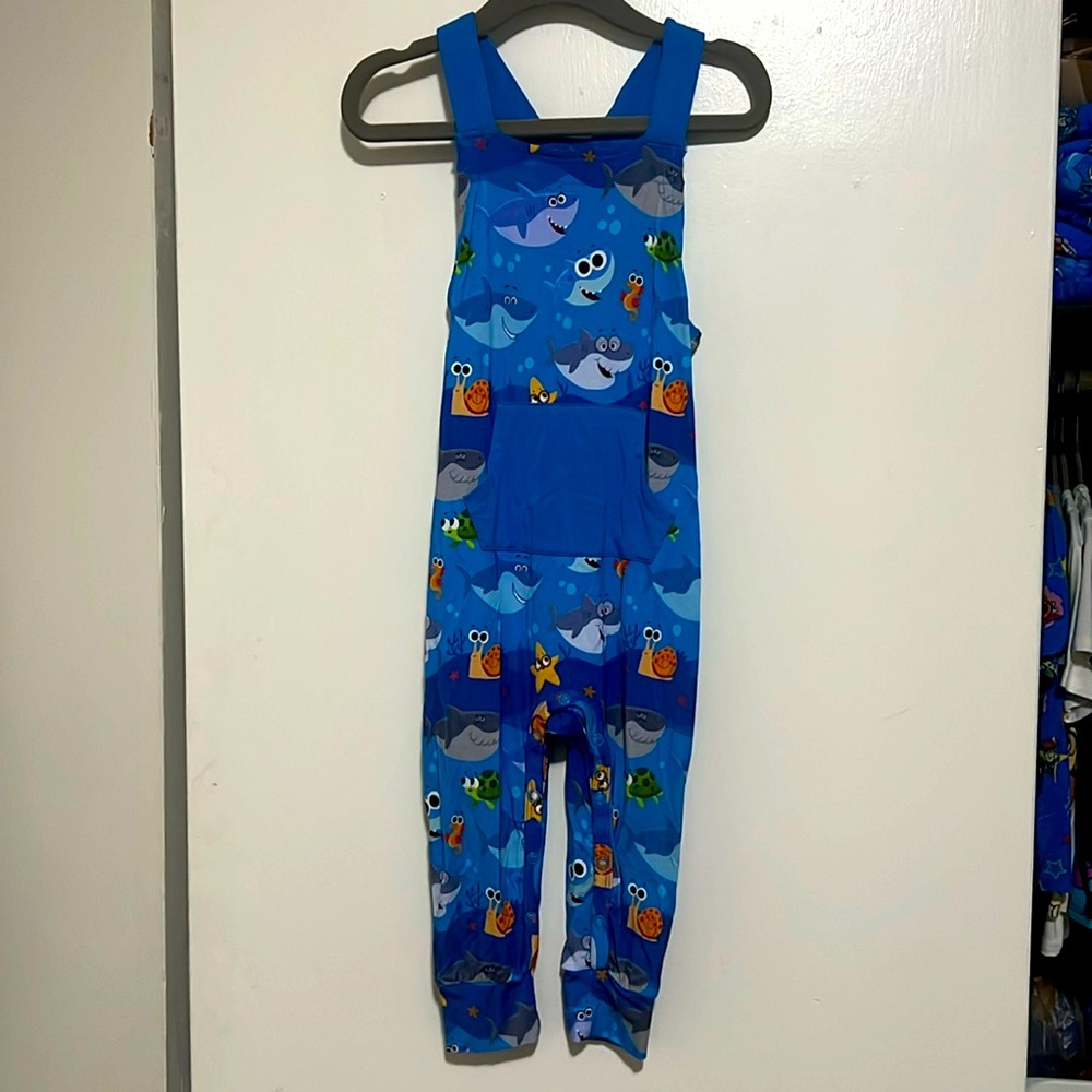 Super Simple Songs Finny the Shark Bamboo Overalls from Ploom Baby - NWOT - 2T